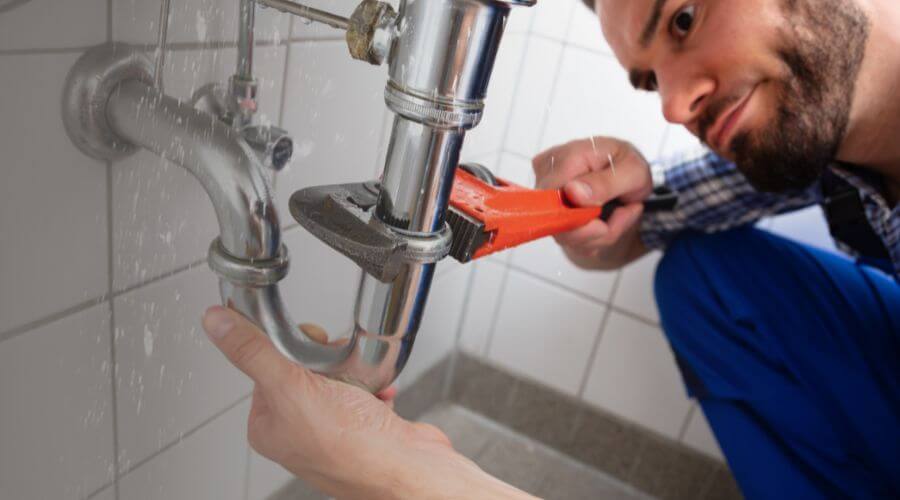 Professional same day plumber services in Crane, IN